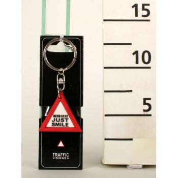 PRÍVESOK NA KĽÚČE "NEED SEX? JUST SMILE!" FELIRAT