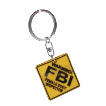 PRÍVESOK NA KĽÚČE "WARNING! FBI FEMALE BODY INSPECTOR"