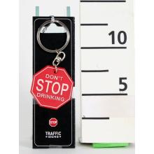 PRÍVESOK NA KĽÚČE S NÁPISOM "DONT STOP DRINKING"