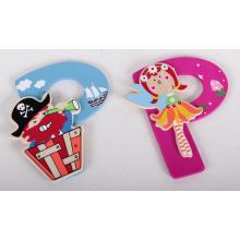 DREVENÉ PÍSMENO V MORSKOM VRECKU "P"