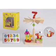 DREVENÝ NARODENINOVÝ KOLOTOČ S 2 DRŽIAKMI NA SVIEČKY, HOJDACIE ZVIERATKÁ