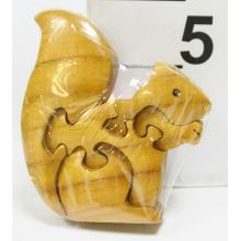 DREVENÉ PUZZLE 3D VEVERIČKA