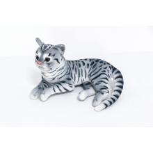 PLYŠOVÁ MAČKA, LEŽIACA, SIVÁ